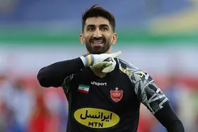 درگیری هواداران استقلال و پرسپولیس زیر پست آخر بیرانوند + عکس