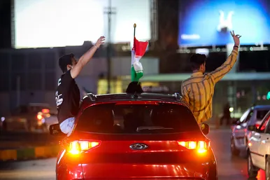  شادی مردم مشهد بعد از برد تیم ملی ایران
