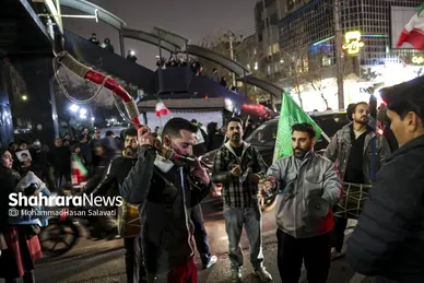گزارش تصویری | تجمع مردم مشهد در سوگ رهبر انقلاب | بولوار هاشمیه