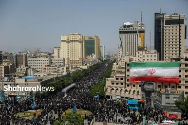 مشهد در ماتم رئیس جمهور شهید (۱)