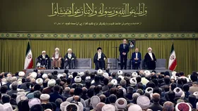 حضرت آیت&zwnj;الله خامنه&zwnj;ای: امت اسلامی با استفاده از قدرت درونی خود رژیم صهیونیستی را از قلب جامعه اسلامی نابود خواهد کرد + فیلم