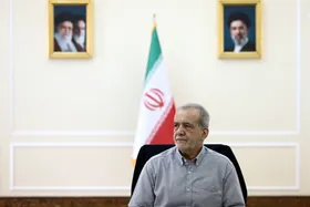پزشکیان: سالن&zwnj;های همایش، استخر&zwnj;ها و ساختمان&zwnj;های متعلق به دولت برای عبور از بحران تعطیل یا ادغام خواهند شد