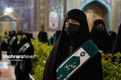 آیین خطبه خوانی شب شهادت امام رضا(ع) در حرم مطهر رضوی