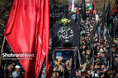 اجتماع عزاداران فاطمی و تشییع پیکر ۱۲ شهید گمنام دفاع مقدس و ۲ شهید حادثه تروریستی راسک در مشهد