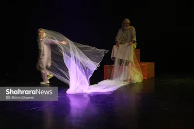 گزارش تصویری | اجرای نمایش «دختری که  خواب را  نوشید» در مشهد