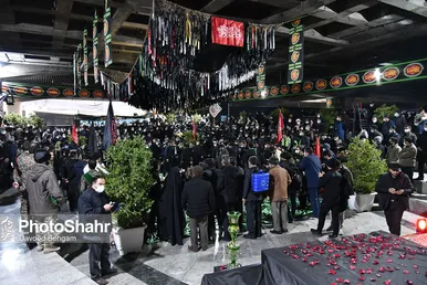 مراسم تدفین پیکر مطهر سه شهید گمنام در میدان شهدا مشهد