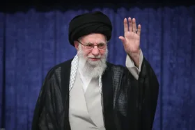 گزارش تصویری | سخنرانی رهبر معظم انقلاب در مراسم عزاداری شهادت امام رضا(ع)
