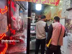 از عرضه زعفران تقلبی تا کم‌فروشی و گران‌فروشی در بازدید از بازار سرشور مشهد (۱۱ شهریور ۱۴۰۳) + فیلم و عکس