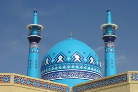 مسجد والاترین کانون احیا&nbsp;و تقویت اندیشه و فرهنگ ناب اسلامی است