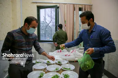افطار به وقت خدمت