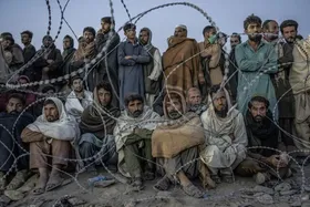 رادیو پاکستان: تاکنون بیش از ۲۵۷ هزار مهاجر افغانستانی بازگردانده شده&zwnj;اند