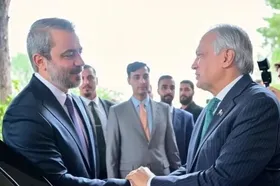 وزیر خارجه سوریه عازم پاکستان شد | اولین دیدار دیپلماتیک پس از ۱۹ سال قطع ارتباط