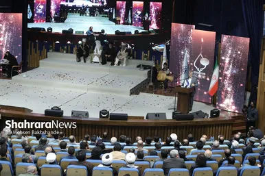 اولین رویداد اعطای نشان مشهد
