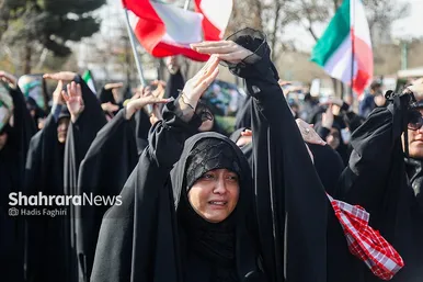 گزارش تصویری | تجمع دانشجویان مقابل دانشگاه فردوسی (۱۰ اسفند ۱۴۰۴)