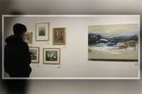 نگاهی به نمایشگاه نقاشی «شبیه دیدن با لنز ۲.۵» در نگارخانه آسمان مشهد | ماجراجویی در دل طبیعت بر بوم نقاشی