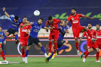 شهرآورد ۹۶ استقلال ۴ - ۳ پرسپولیس