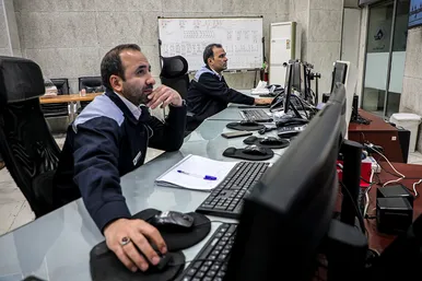 تعمیر و نگهداری قطارشهری مشهد