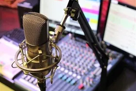 اجرای ۲ برنامه رادیویی با روایاتی حماسی + زمان پخش
