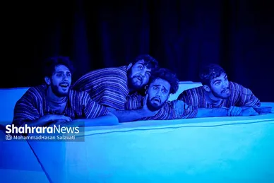 نمایش آئینی «آهوان»
