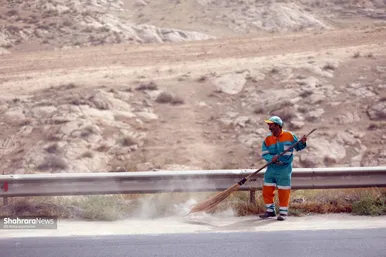 پاکسازی ٧ محور ورودی مشهد مقدس در دهه آخر صفر