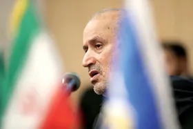 تاج خطاب به داوران: شعار نژادپرستانه شنیدید، بازی را تمام کنید