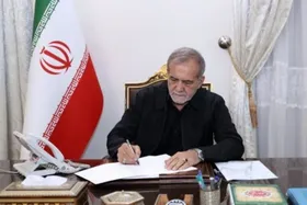 رئیس&zwnj;جمهور فرارسیدن روز خبرنگار را تبریک گفت | خبرنگاران دیده&zwnj;بانان هوشیار جامعه و پل ارتباطی میان دولت و ملت هستند