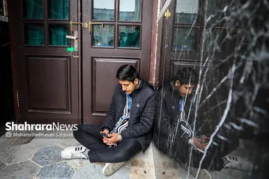 آیین معنوی اعتکاف در حرم امام رضا (ع)