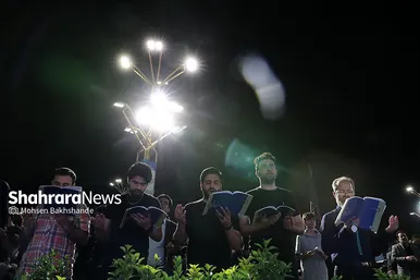 مراسم احیاء شب ۲۳ ماه رمضان در حرم مطهر رضوی
