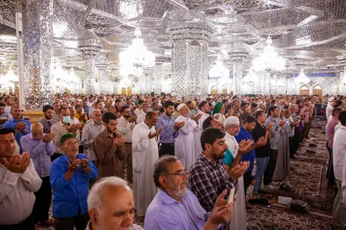 نماز عید قربان در حرم مطهر رضوی