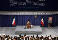 رهبر معظم انقلاب: کلمه «جمهوری» و «اسلامی» هر دو وابسته به انتخابات است | انتخابات پایه تحول است + فیلم