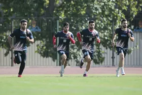 گل&zwnj;محمدی دست به دامان بازیکنان امید شد