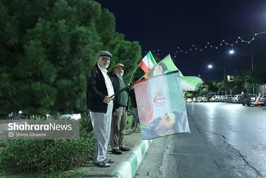 گزارش تصویری | دویست‌وبیست‌وهشتمین شب حضور مردم مشهد در خیابان