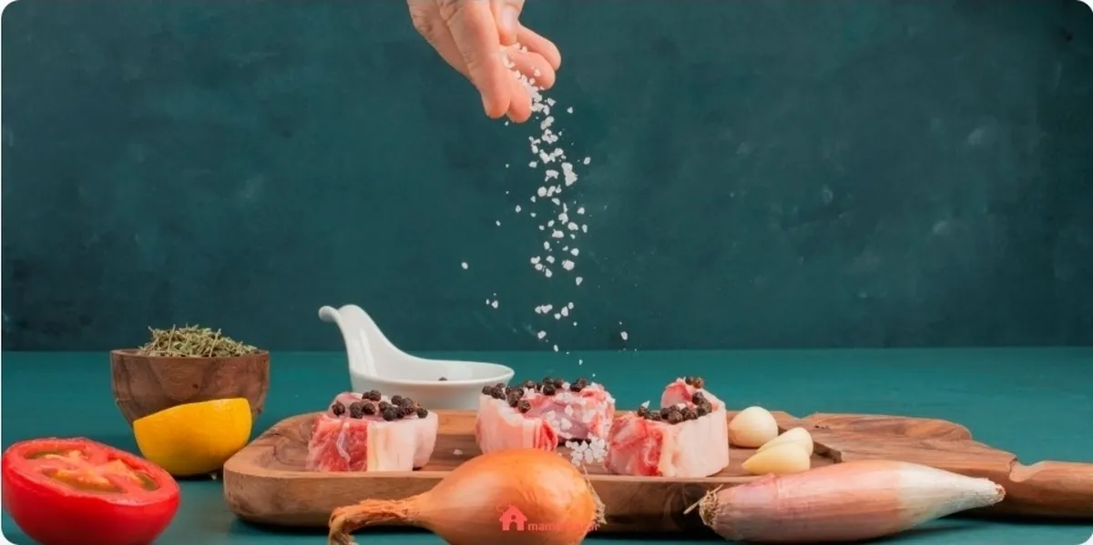 خانه داری| چه موقع به غذا نمک اضافه کنیم؟