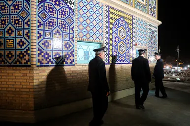 آیین سنتی نقاره نوازی سحرگاهی در حرم مطهر رضوی