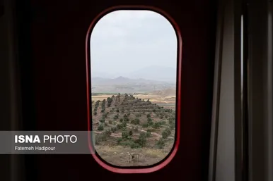 گزارش تصویری | شروع به‌کار قطار گردشگری رشت - لوشان