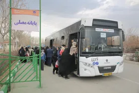 سرویس دهی رایگان اتوبوسرانی مشهد در مسیر&zwnj;های منتهی به آرامستان بهشت رضا (ع) در روز پدر (۲۵ دی ۱۴۰۳)