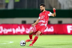 فرجی: مصدومیت&zwnj;های پی&zwnj;در&zwnj;پی در پرسپولیس به خاطر زمین&zwnj;های بی&zwnj;کیفیت است