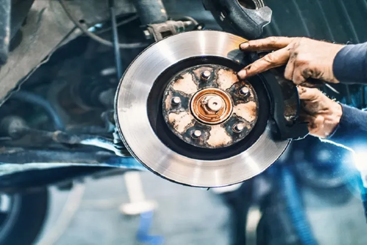برای تقویت سیستم ترمز خودرو چه کنیم؟