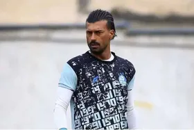 اقدام غیرمنتظره پس از حواشی | رامین رضاییان در تمرین استقلال حاضر شد + عکس