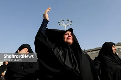 گزارش تصویری | عزاداری شهادت رهبر معظم انقلاب اسلامی در میدان شهدا مشهد