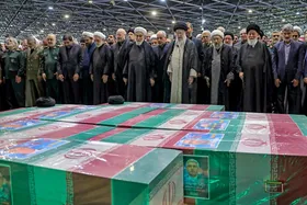 دعا&zwnj;هایی که رهبر انقلاب در نماز بر پیکر شهیدان خدمت خواندند؟