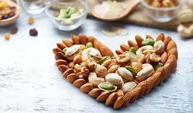 آشنایی بامغذی&zwnj;ترین آجیل | کدام ماده مغذی از آجیل&zwnj;ها برای بدن مفیدترین است؟