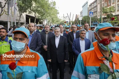گزارش تصویری | آیین اذن خدمت با حضور نیرو‌های خدمات شهری مشهد (۱۰ اردیبهشت ۱۴۰۴)