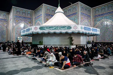 احیای شب بیست و سوم ماه مبارک رمضان در حرم مطهر رضوی