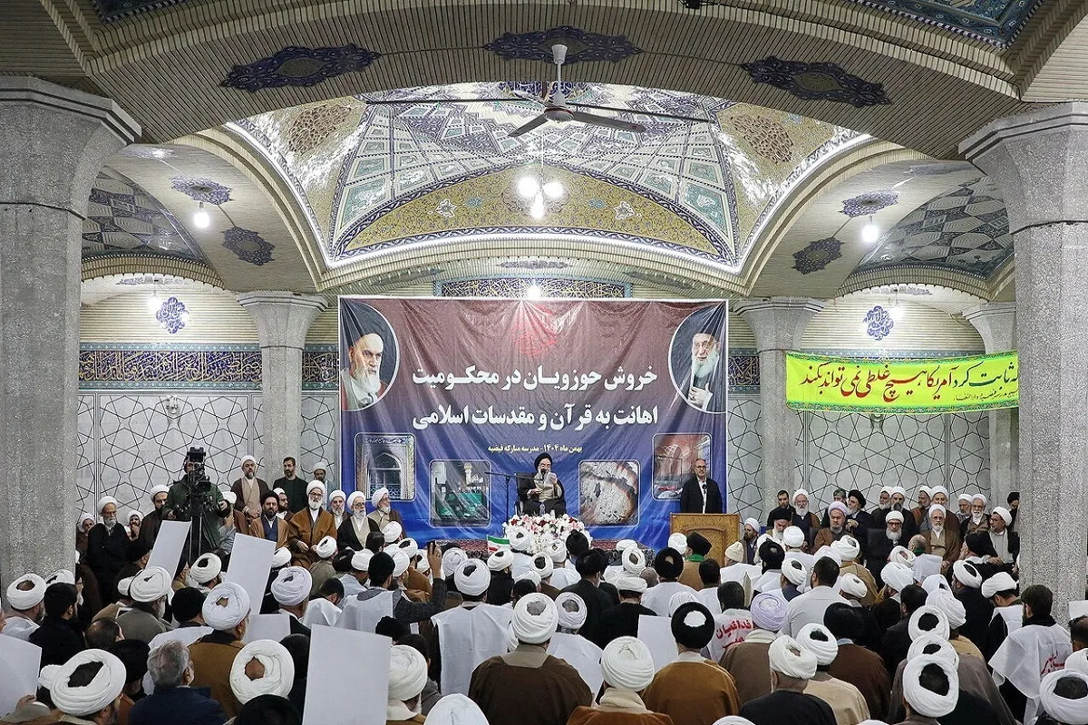 آیت‌الله خاتمی: تروریسم دینی و تروریسم دولتی غرب، مفاهیم مقدس را ابزار توجیه خشونت می‌کنند