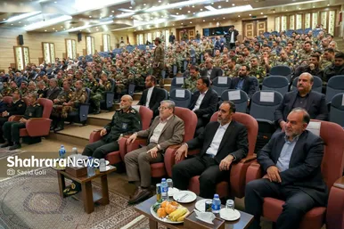 گزارش تصویری | مراسم تکریم و معارفه فرمانده ارشد نظامی ارتش در شمال شرق کشور و قرارگاه منطقه‌ای شمال شرق نزاجا (۱۱ آذر ۱۴۰۴)