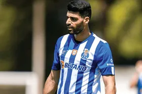 دردسر بوشهری&zwnj;ها برای قهرمان پرتغال