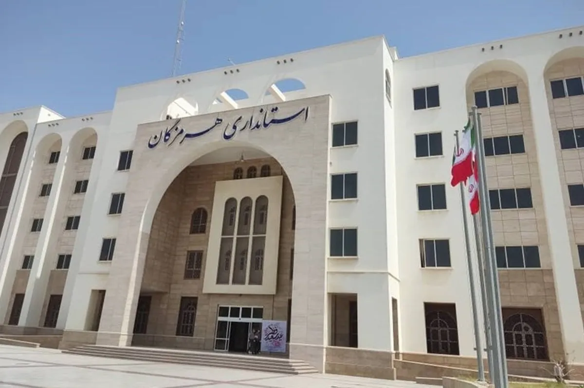 شنیده شدن صدای انفجار در جاسک | استانداری هرمزگان: اصابتی در شهرستان رخ نداده است (۱۷ شهریور ۱۴۰۵)