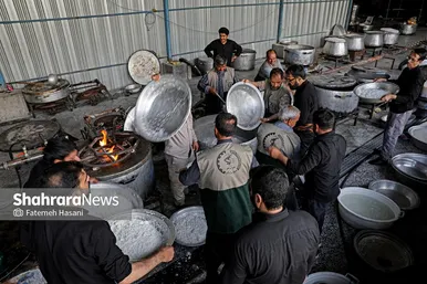 گزارش تصویری | آماده‌سازی موکب‌های خدمت‌رسانی مردمی در مشهد برای حضور میلیونی عاشقان رهبری