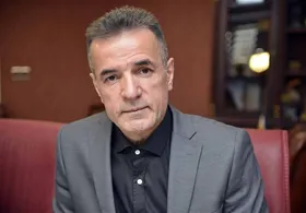 انصاری&zwnj;، فرد مورداعتماد بانک&zwnj;شهر در پرسپولیس